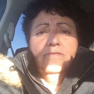 Meet your Posher, Delia